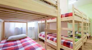 Гостиница Хостел Вояж Новосибирск Кровать в общем номере для мужчин и женщин с 8 кроватями-1